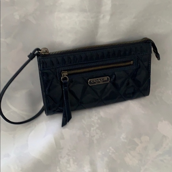 Coach Vintage Navy Patent Leather Wallet - Picture 2 of 5